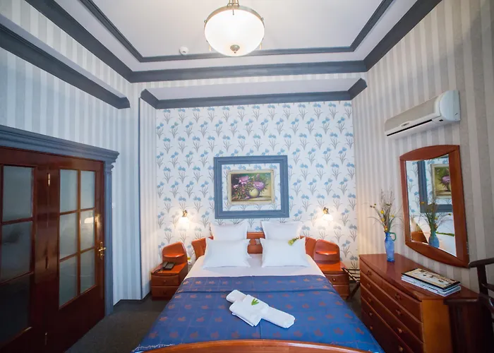 Bucharest Comfort Suites Hotel