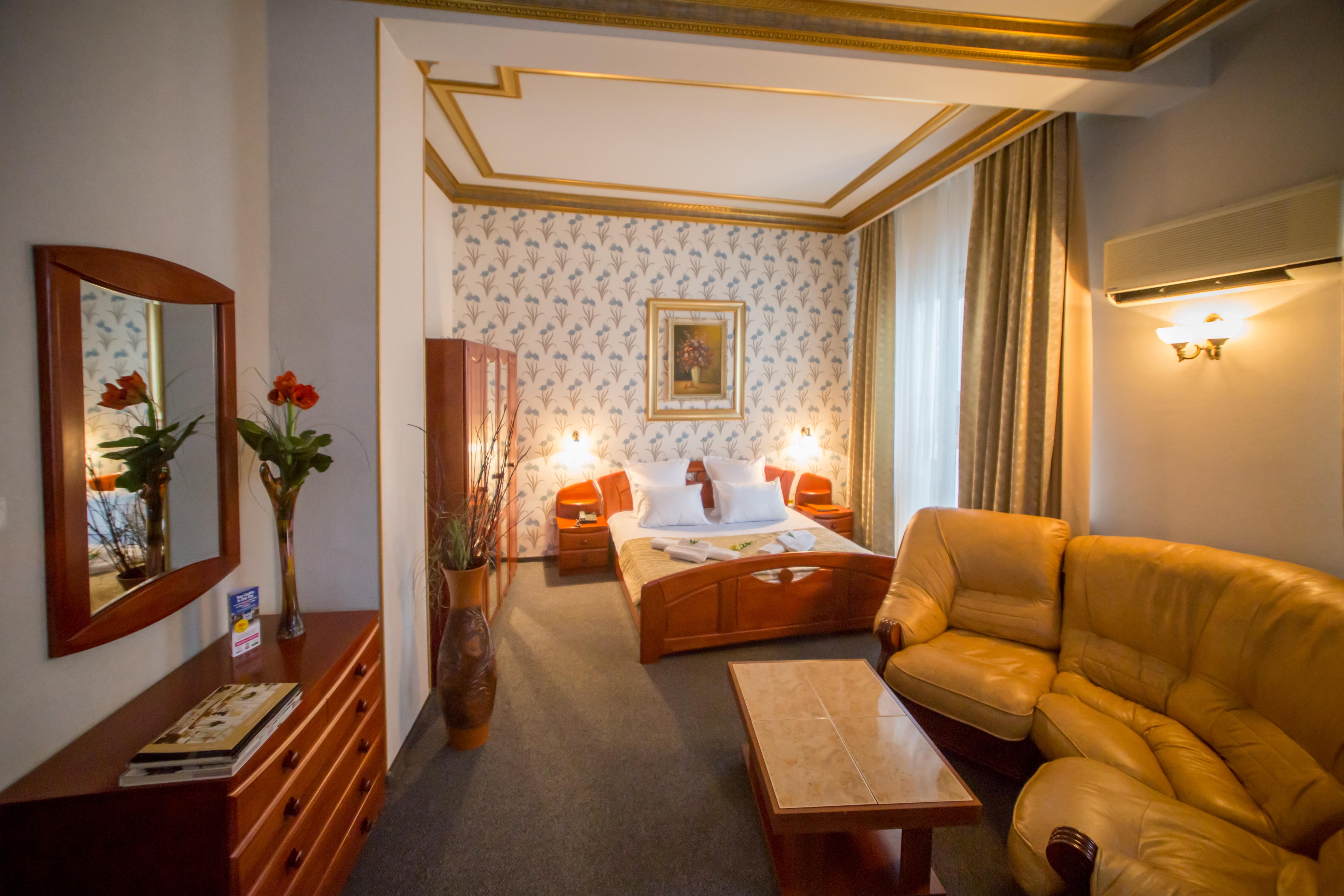 Comfort 4* בוקרשט