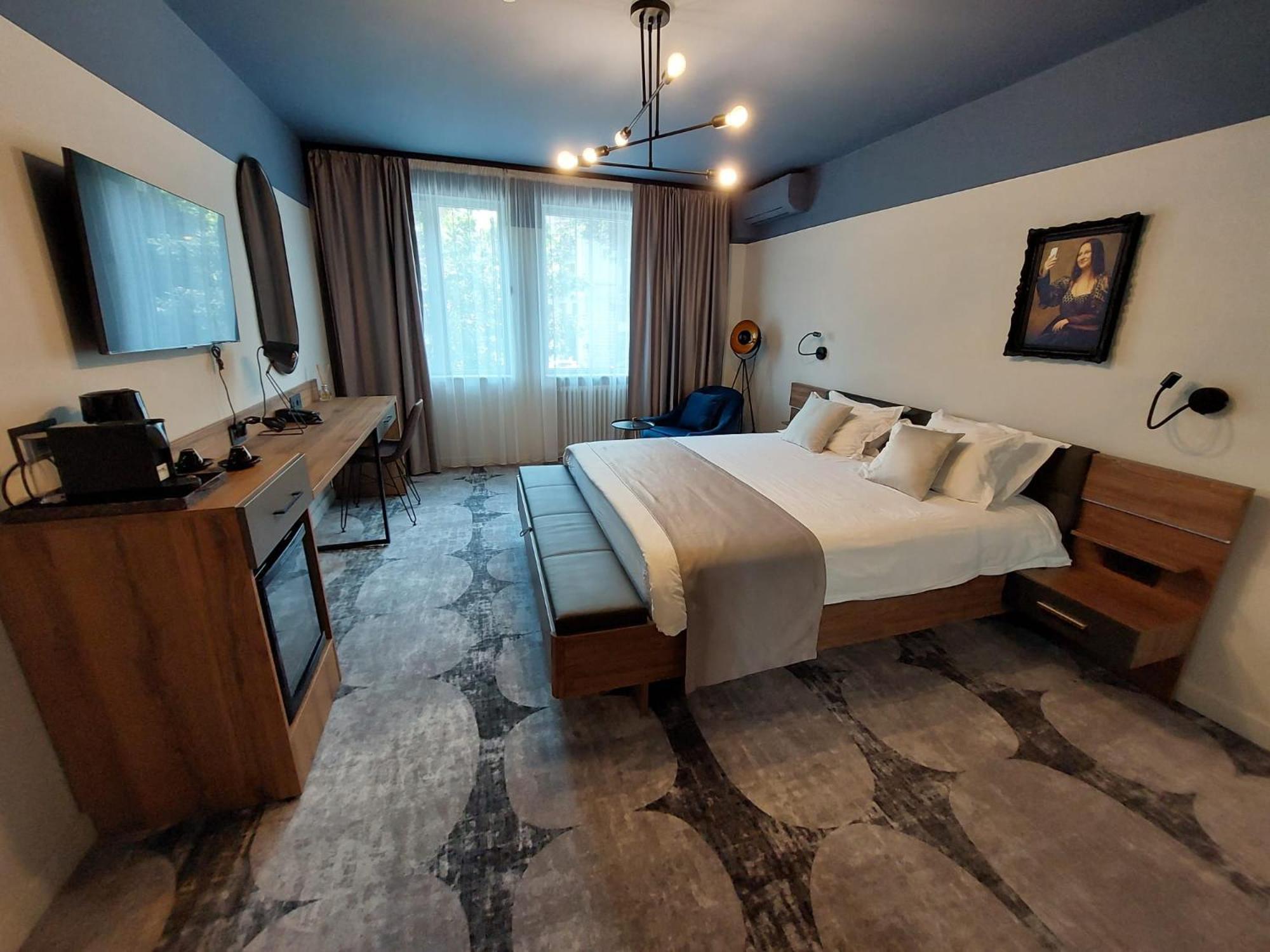 Comfort 4* בוקרשט