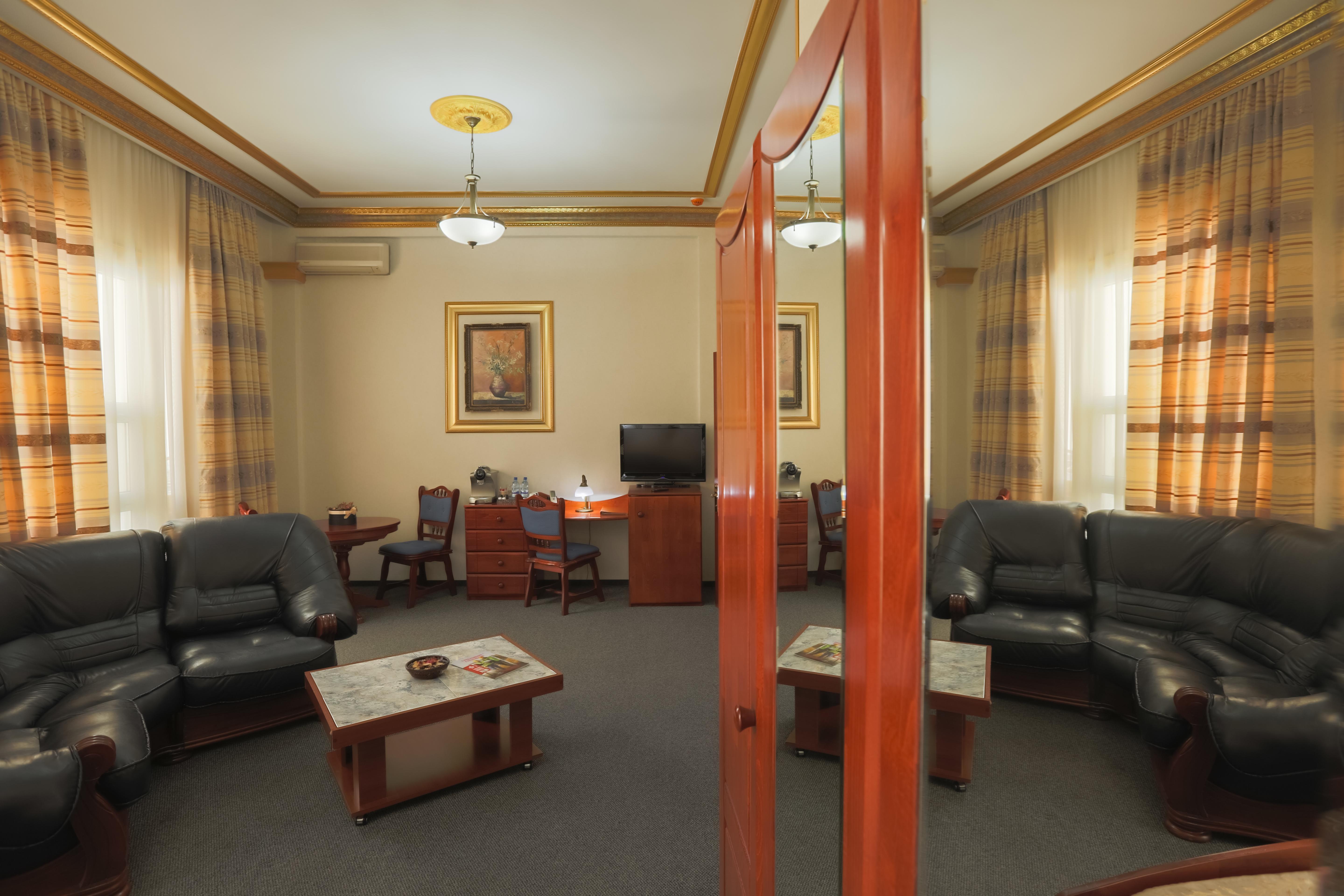 Comfort 4* Bucarest